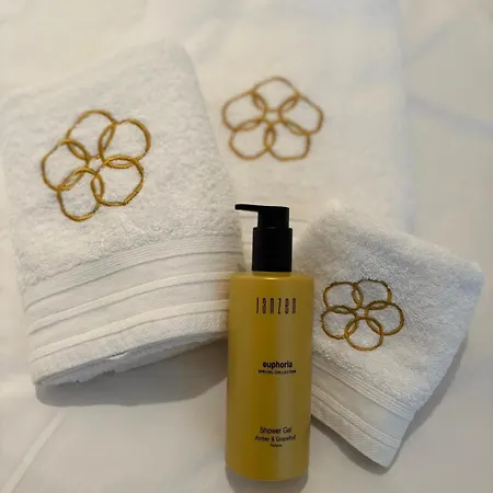 Ground Floor Sea View In Raversijde, *