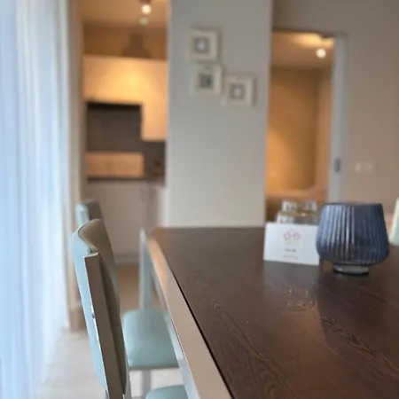 Lejlighed Ground Floor Sea View In Raversijde,