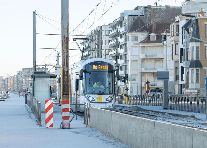 Ground Floor Sea View Raversijde Lets Go Getaways Apartment *