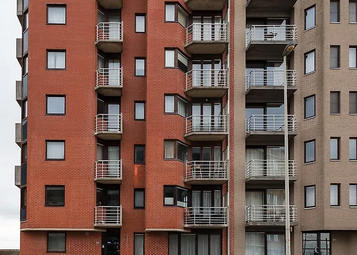 Ground Floor Sea View Apartment In Raversijde, Oostende