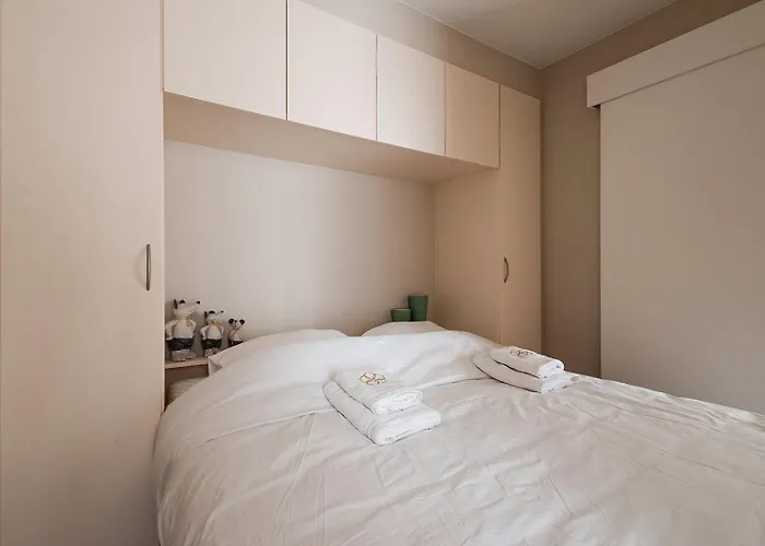 Ground Floor Sea View Raversijde Lets Go Getaways Apartment Ostend